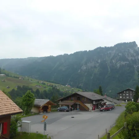 Alpesi faház Luxurious Chalet In With Private Garden Habkern
