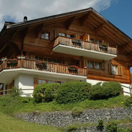 Luxurious Chalet In With Private Garden Alpesi faház Habkern
